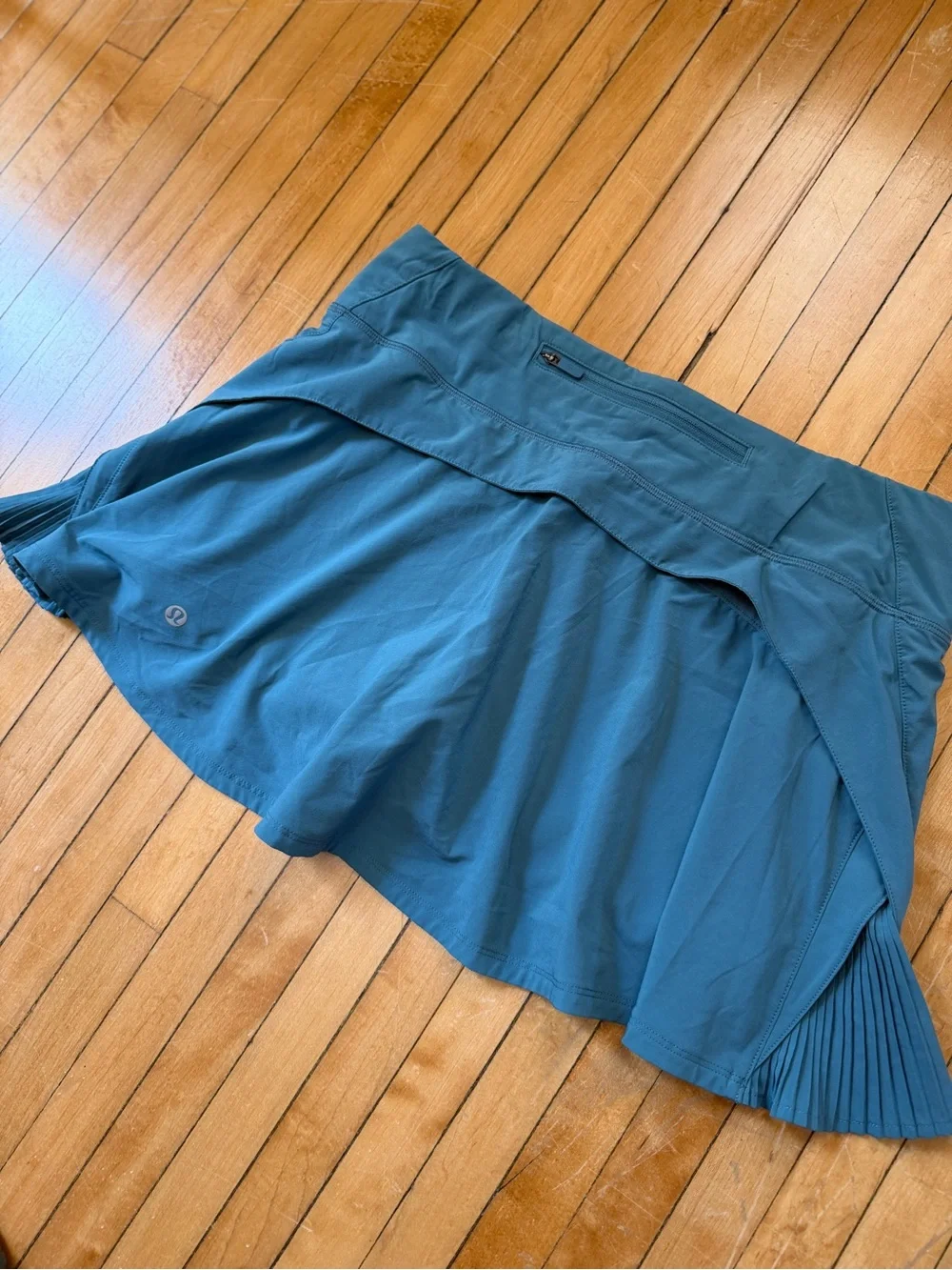 Lululemon Run Pace Setter Skirt Skort Teal Golf Tennis Women Sz. 8 - Picture 2 of 8